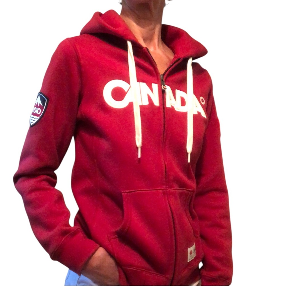 2010 Hudson's Bay Company Team Canada Vancouver Olympics red zip-up hoodie